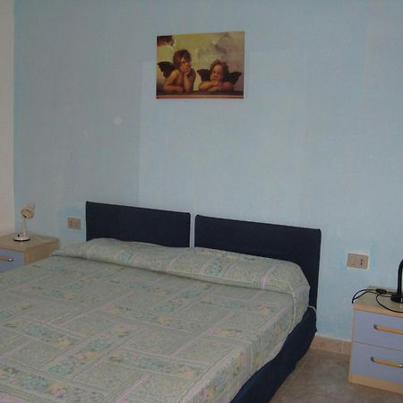 Borgo Spiaggia Изола Роса Екстериор снимка