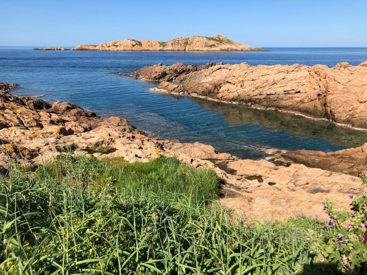 Borgo Spiaggia Изола Роса Екстериор снимка